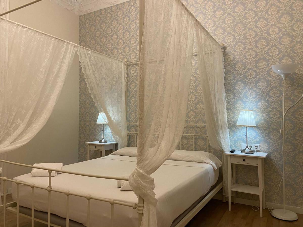 Lumine Luxury Suites By Gaiarooms برشلونة المظهر الخارجي الصورة