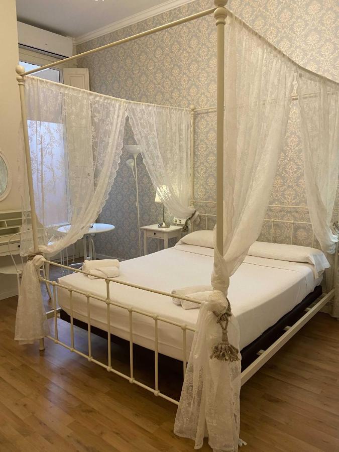 Lumine Luxury Suites By Gaiarooms برشلونة المظهر الخارجي الصورة
