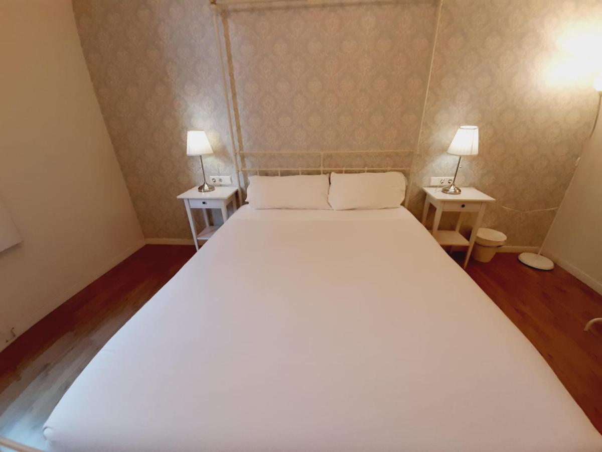 Lumine Luxury Suites By Gaiarooms برشلونة المظهر الخارجي الصورة