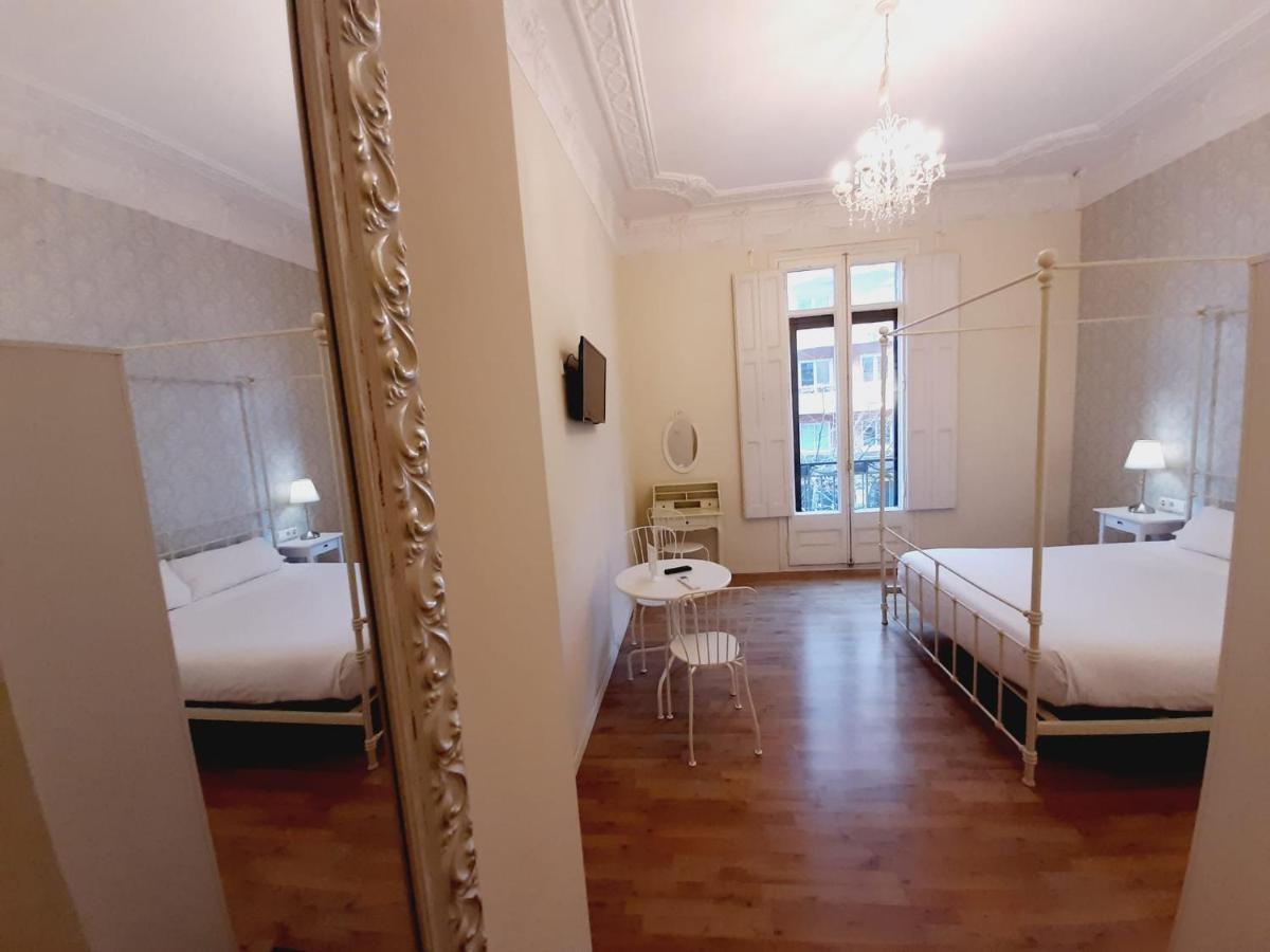 Lumine Luxury Suites By Gaiarooms برشلونة المظهر الخارجي الصورة