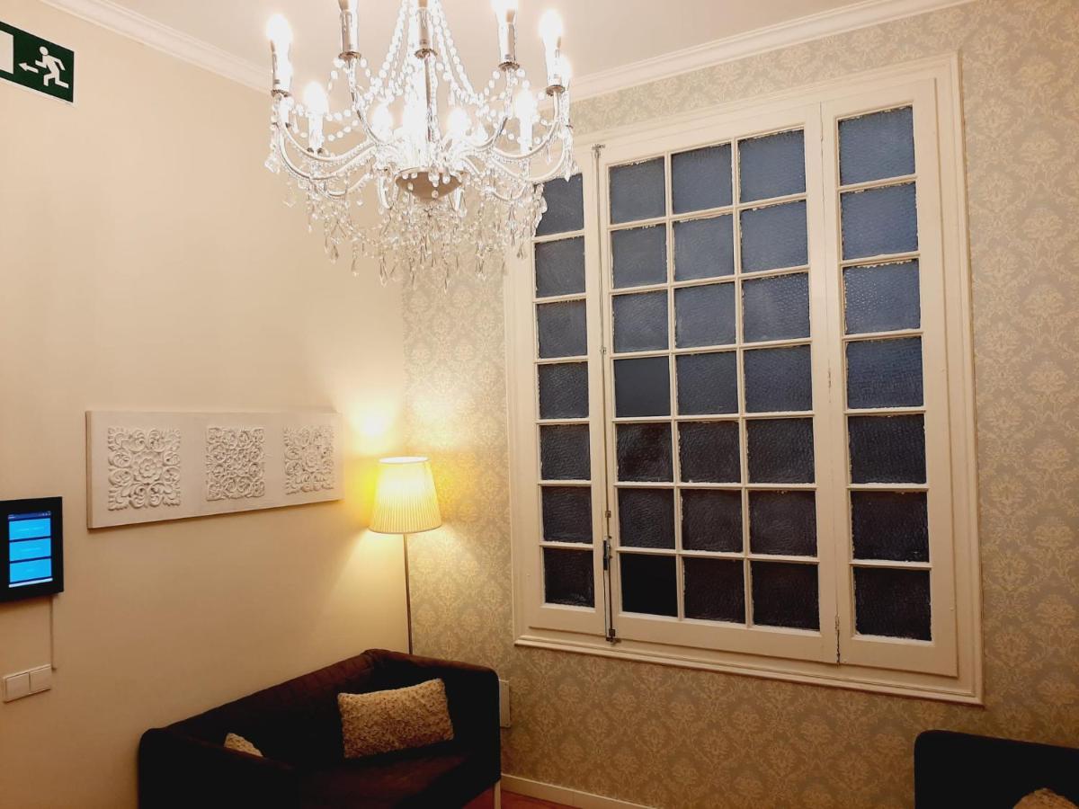 Lumine Luxury Suites By Gaiarooms برشلونة المظهر الخارجي الصورة