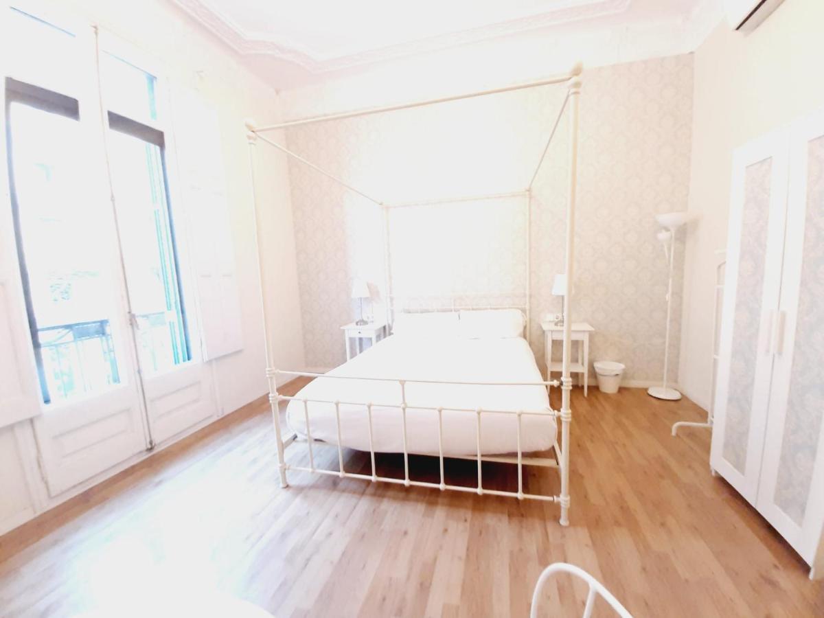 Lumine Luxury Suites By Gaiarooms برشلونة المظهر الخارجي الصورة